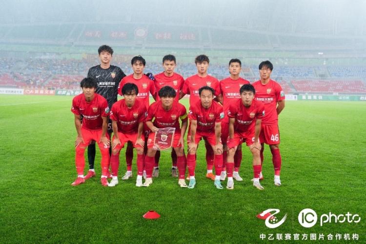 莱因克尔谈安德森：他很棒，但上抢有点早，遇到强队恐怕要出事
